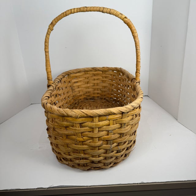Wood Vintage Oval Split Wood Gathering Basket For Sale - Image 7 of 17