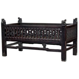 19th Century Chinese Lacquered Children's Bed, 1890 For Sale