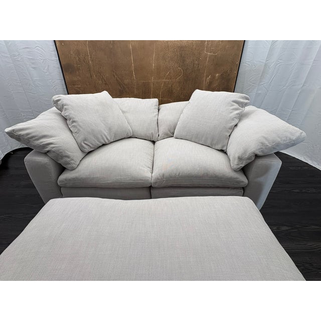 2020s Rh Cloud Modular Sectional 3-Piece Configuration | Dove | Perennials® Performance Textured Linen Weave For Sale - Image 5 of 18