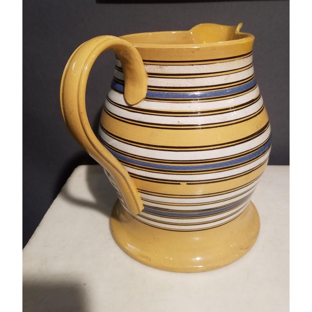 Mid 19th Century Large Mocha Yellow Ware Jug With Blue, White and Brown Slip Bands and Shell Grip For Sale - Image 5 of 10