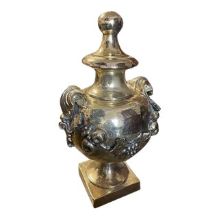 1990s Italian Large Hand-Cast Terracotta Urn With Gold Leaf - Artisan Craftsmanship For Sale