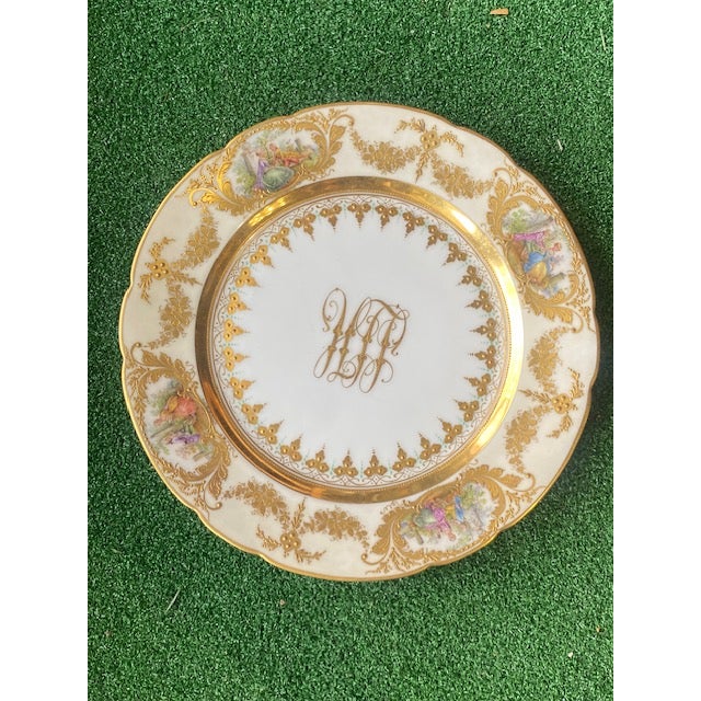 Dresden Porcelain Late 19th Century German Dresden Porcelain Dinnerware Plates Set of 12 For Sale - Image 4 of 13