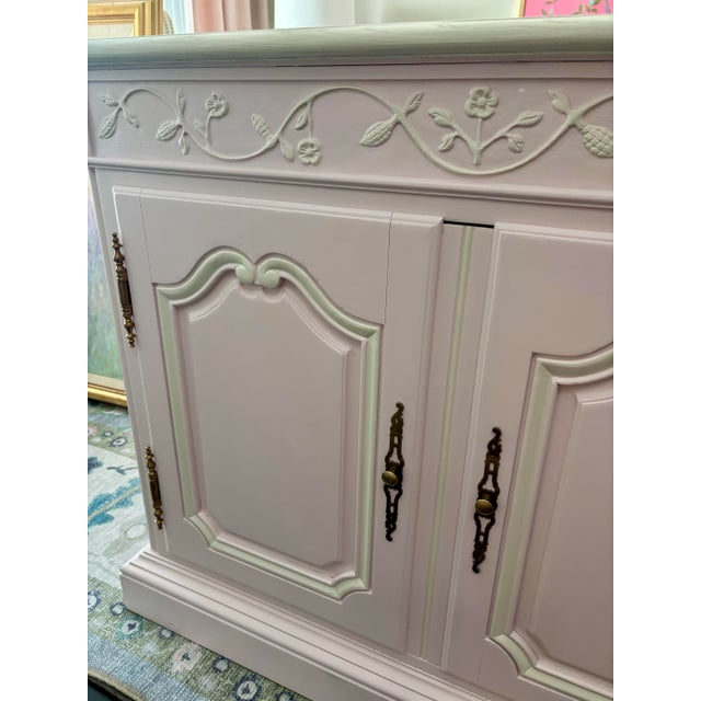 Mid 20th Century Pink French Provincial Style Sideboard Credenza by Baker Furniture For Sale - Image 5 of 8
