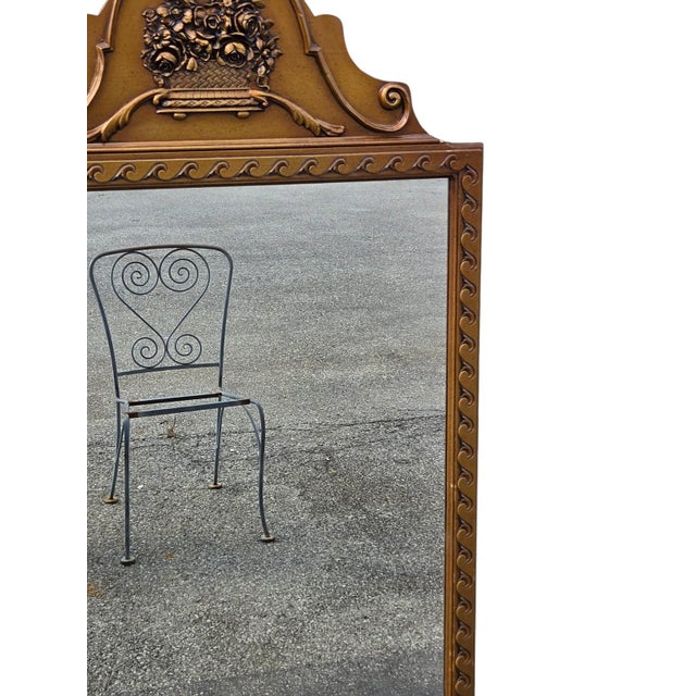 19th Century Hollywood Decorative Italian Gilded Hallway Mirror. For Sale In Philadelphia - Image 6 of 14
