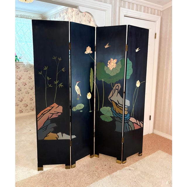 Hollywood Regency Asian Style Black Lacquered/Giltwood 4-Panel Bird Screen For Sale - Image 3 of 5