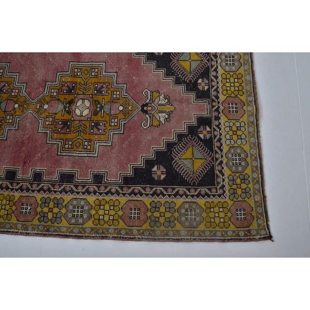 1960s Mid 20th Century Handknotted Light Pink Rug For Sale - Image 5 of 10