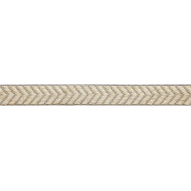 This herringbone tape is composed of a blend of linen, cotton and polyester yarns for a natural look. Its detailing and...