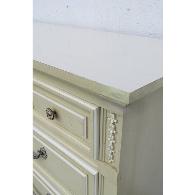 Mid 20th Century Dixie French Shabby Chic Painted Long Dresser Bathroom Vanity Tv Console 6223 For Sale - Image 11 of 18