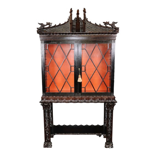 Dragon Carved 1900's English Chinese Chippendale Style English Mahogany Vitrine For Sale