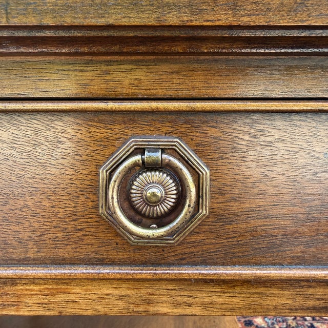 Vintage Hekman Traditional Regency Walnut 2 Drawer Tiered Cane Cut Side Tables - A Pair For Sale - Image 11 of 15