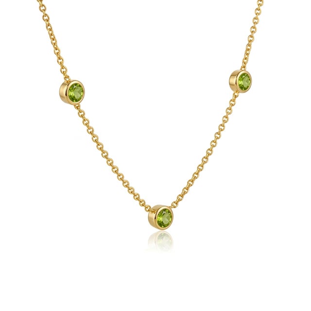 Contemporary Natural Peridot Chain & Link Necklace - August Birthstone Minimalist Layering Necklace For Sale - Image 3 of 4