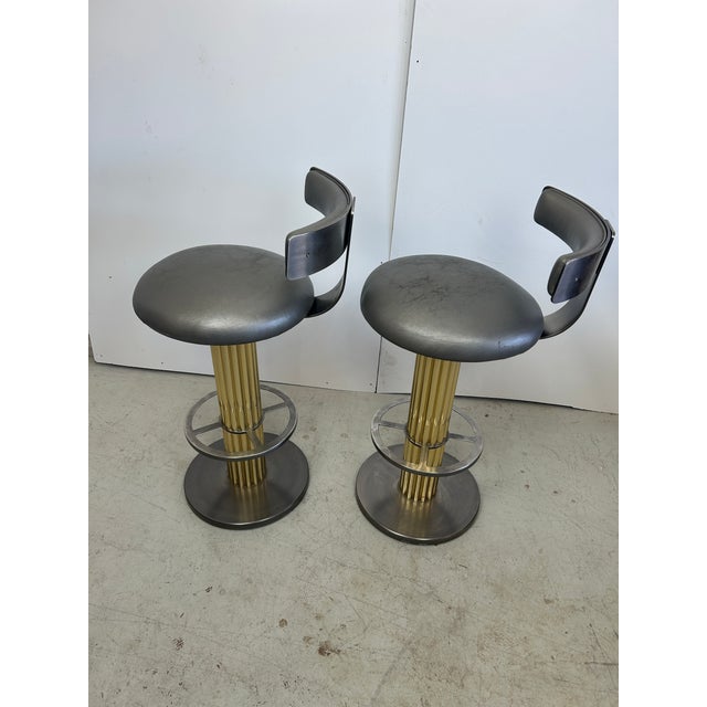 Design For Leisure Vintage 1980s Designs for Leisure Ltd. Bar Stools - Postmodern Brass & Chrome Swivel Stools - Pair For Sale - Image 4 of 8
