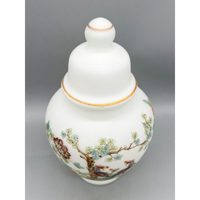 Vintage Italian White Bird / Dragon Motif Chinoiserie Lidded Jar – Norleans - Chinoiserie, Hollywood Regency, Traditional For Sale - Image 13 of 13