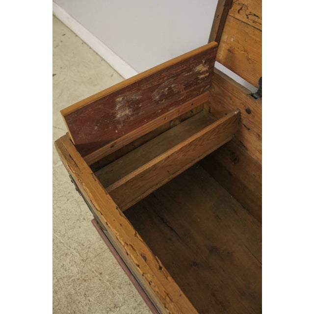 19th Century Antique Pennsylvania Dutch Paint Decorated Blanket Chest For Sale - Image 5 of 13