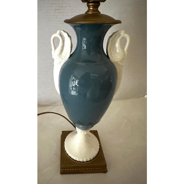 Lenox Vintage Lenox Dav Art Swan Urn Table Lamp For Sale - Image 4 of 6