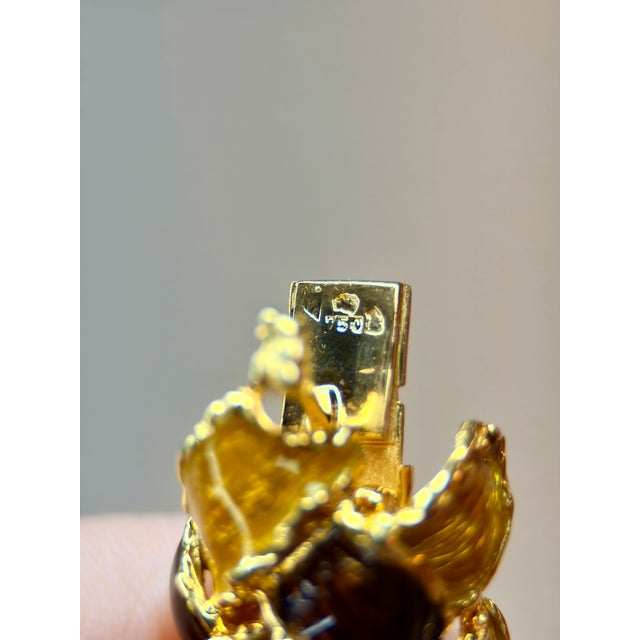 Metal Vintage Piaget Bracelet and Earrings Set, 18 Karat Yellow Gold and Enamel For Sale - Image 7 of 15