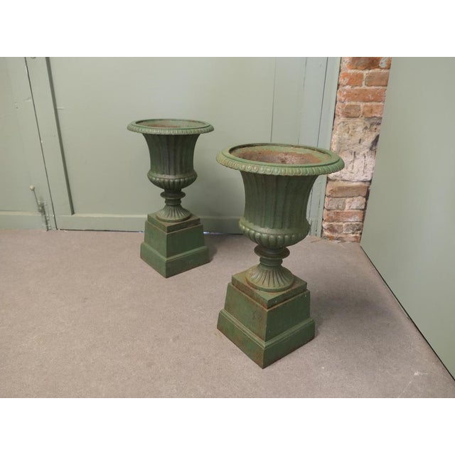 Vintage Cast Iron Garden Planters, 1960, Set of 2 For Sale - Image 4 of 8