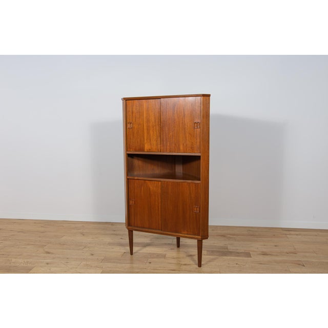 Mid-Century Modern Teak Corner Cabinet, 1960s For Sale - Image 15 of 15