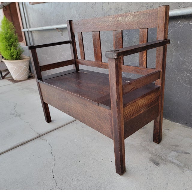 L. & J.G. Stickley, Inc. Antique Hall Bench Mission Oak by Lifetime Furniture. Circa. 1910 For Sale - Image 4 of 18