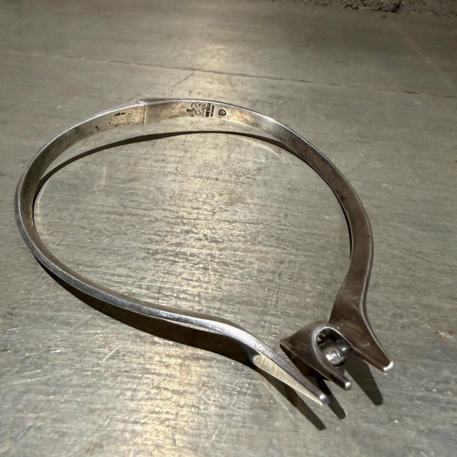 Vintage Mexican Modernist Sterling Silver Collar Necklace For Sale - Image 14 of 14