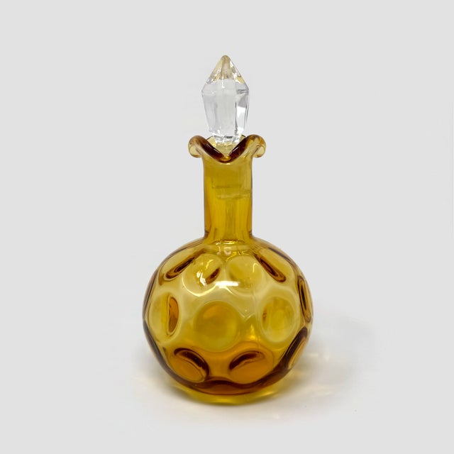American Antique Glass Thumbprint Coin Dot Cruet Reed Handle & Stopper For Sale - Image 3 of 8