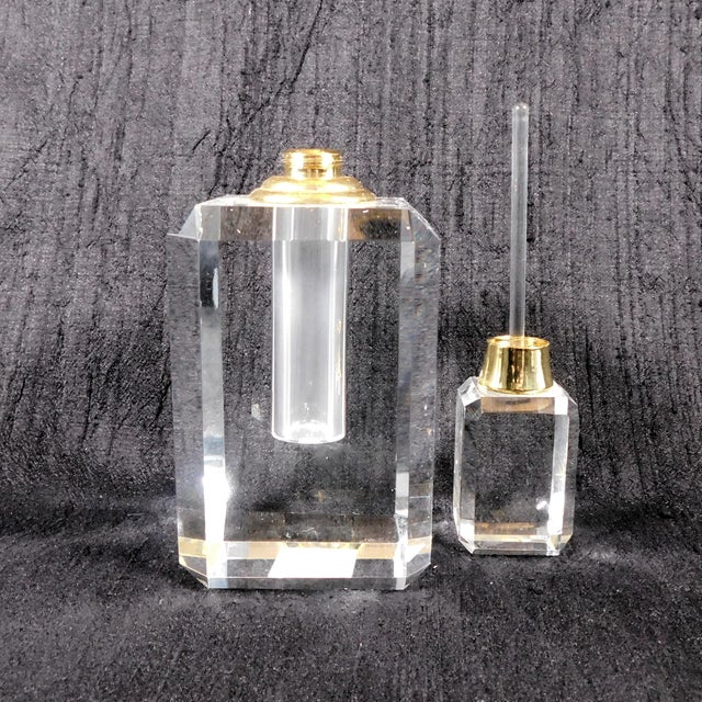 Traditional 1980s Large Cut Crystal Perfume Bottle With Matching Stopper For Sale - Image 3 of 4