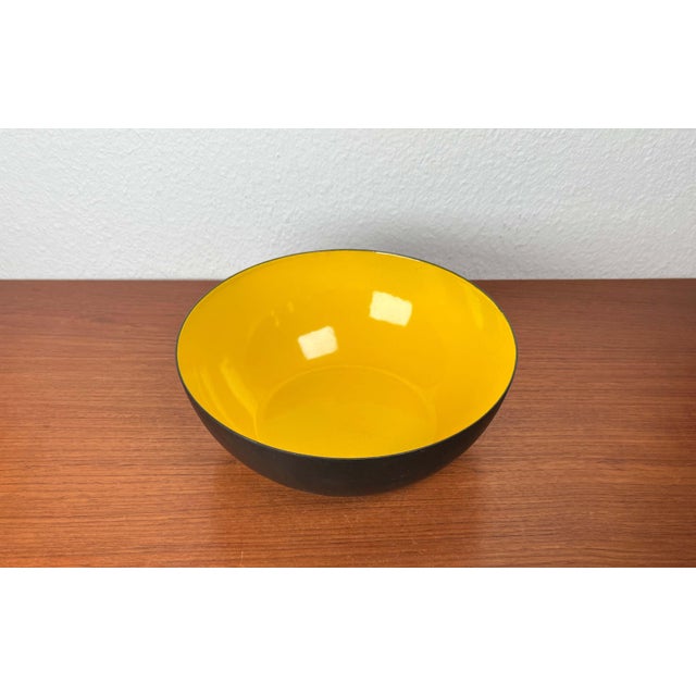 Metal Mid-Century Modern Danish Yellow Enamel Bowl, 1960s For Sale - Image 7 of 12