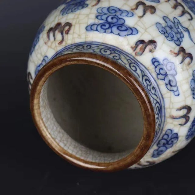 Early 20th Century Chinese Vintage Ceramic Pot,Chinese Qing Dynasty Kangxi Marked Blue and White Porcelain Jar Hand Painted Cloud and Dragon Pattern For Sale - Image 5 of 7