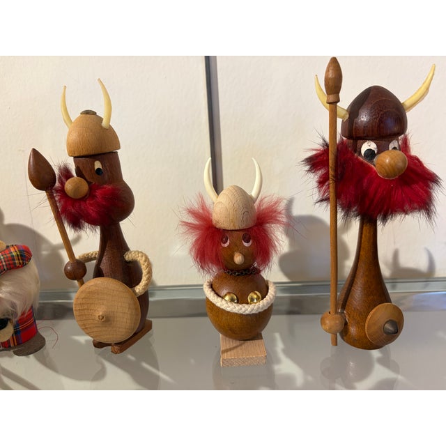 Vintage Viking Miniatures, 1960s, Set of 17 For Sale - Image 12 of 18