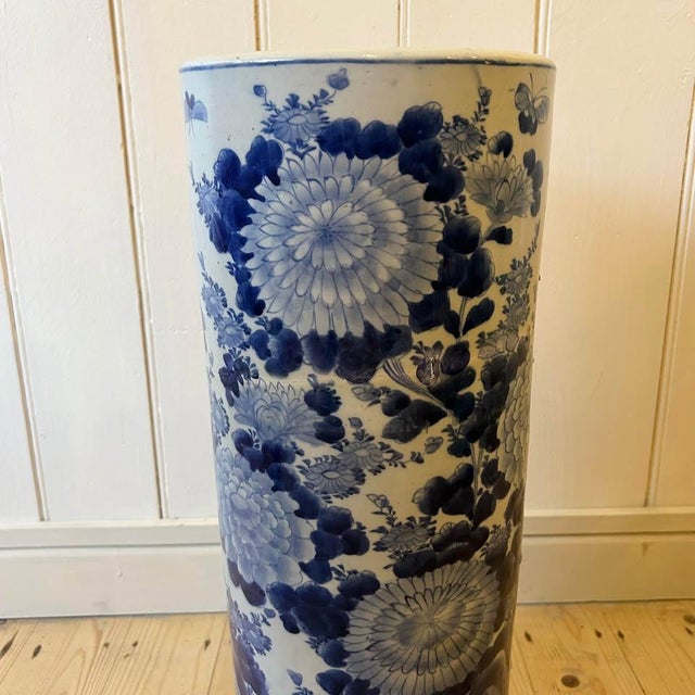 Blue Japanese Blue and White Ceramic Umbrella Stand For Sale - Image 8 of 11