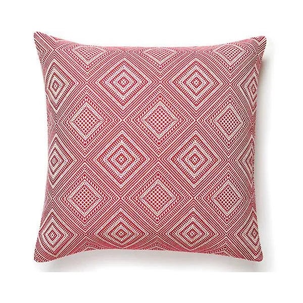 Scalamandré is a heritage American textile brand rooted in luxury and high-end design since its inception in 1929. Founder...