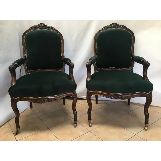 Set of 19th Century Louis XV Style Throne Seats in Walnut For Sale - Image 5 of 18