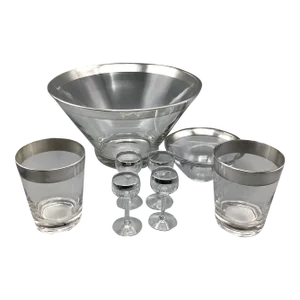 Vintage Dorothy Thorpe Chip and Dip & Cocktail Glasses Set- 8 Pieces