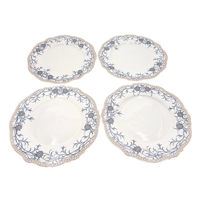 Morris & Co Porcelain Dinner Plates With Blue Floral Border and Scalloped Edges - Set of 4 For Sale