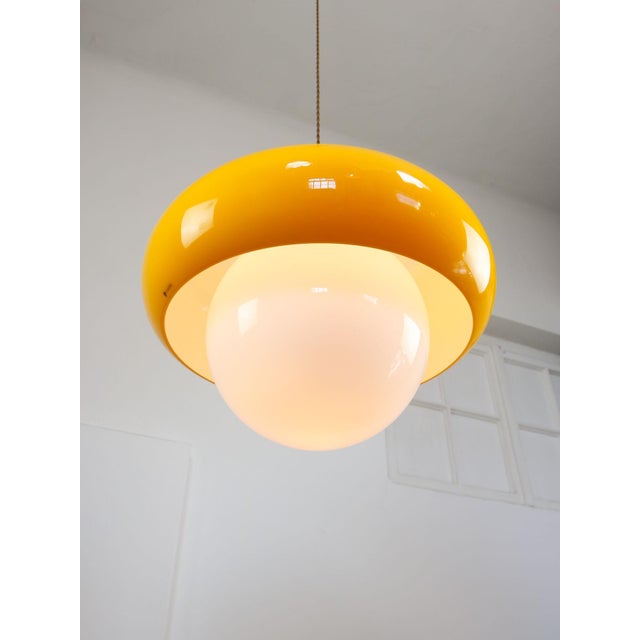 Plastic Large Space Age Model Best Pendant from Guzzini, 1970s For Sale - Image 7 of 18