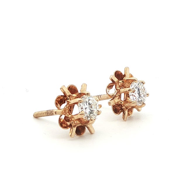 14k Yellow Gold Diamond Stud Earrings Ca. 1980s, A Pair For Sale - Image 4 of 11