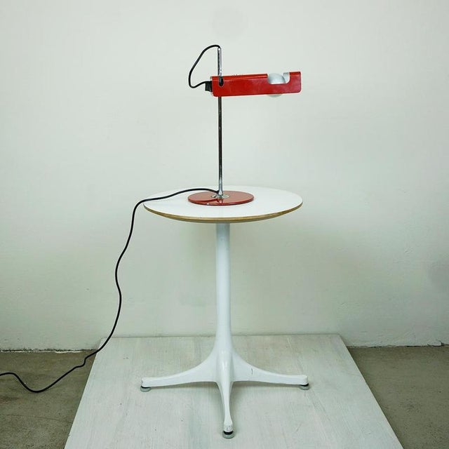 The Spider table lamp was designed in the 1960s by Joe Colombo for O-Luce Italy. Its minimalistic design is iconic for...