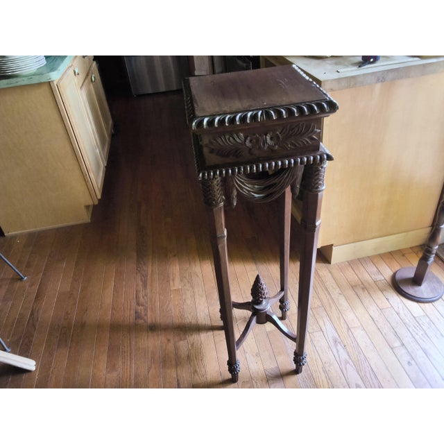 Victorian Victorian Carved Mahogany Pedestal Plant Stand. 42.5 " in Height For Sale - Image 3 of 9