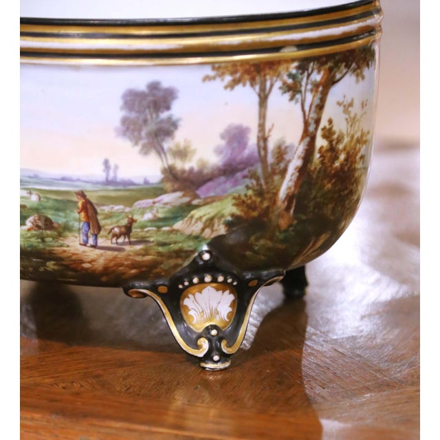 French 19th Century French "Porcelaine De Paris" Jardinière With Painted Pastoral Scene For Sale - Image 3 of 8