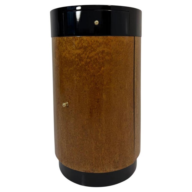 Italian Cylindrical Cabinet in Reconstituted Wood Veneer, 1980s For Sale - Image 13 of 13