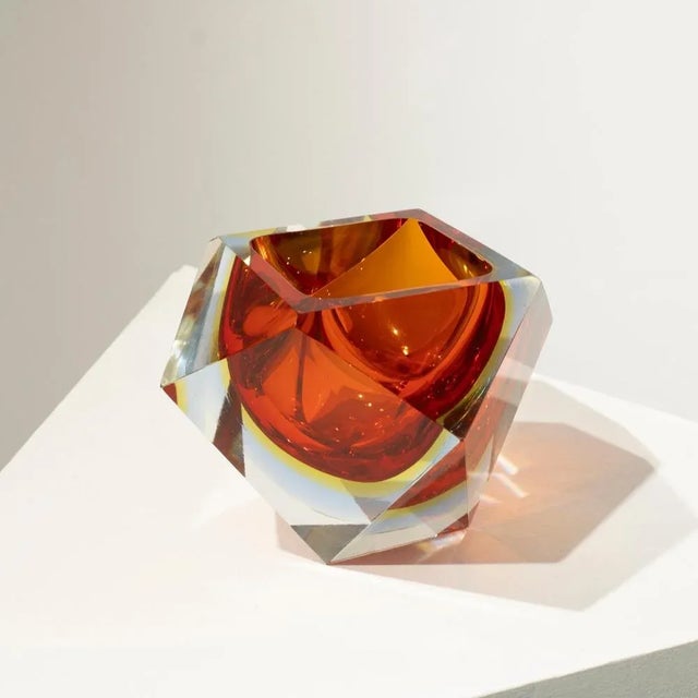 Flavio Poli Small Red Hand-Crafted Murano Vase attributed to Flavio Poli, Italy, 1970s For Sale - Image 4 of 9