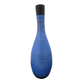 Marcelo Prado Chulucanas Peru Pottery Graphic Modernist Bowling Pin Vase For Sale