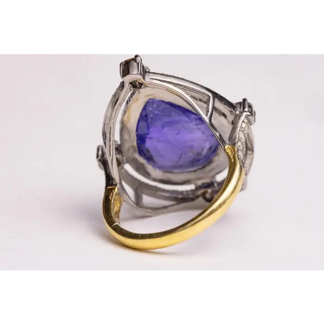 1990s Large Pear-Shaped Tanzanite Dome Cocktail Ring with Diamonds, Size 6.75 For Sale - Image 4 of 5