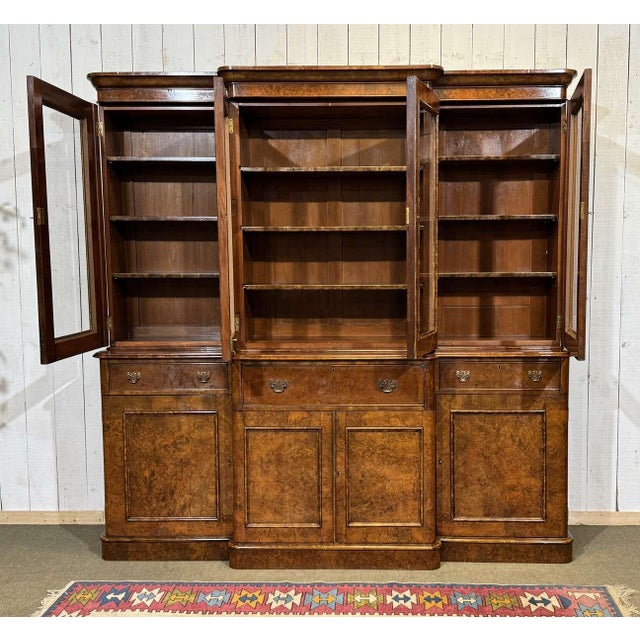 Victorian Bookcase in Burr Walnut, 1800s For Sale - Image 18 of 18