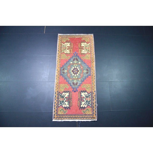 Vintage Tribal Turkish Oushak Rug For Sale In Phoenix - Image 6 of 6