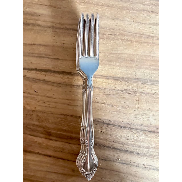 Late 20th Century Vintage Oneida Community "Affection" Silverplate Flatware Set - 45 pcs For Sale - Image 5 of 11