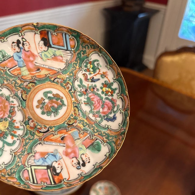 Mid 19th Century Famille Rose Medallion Chinese Plate For Sale - Image 6 of 6