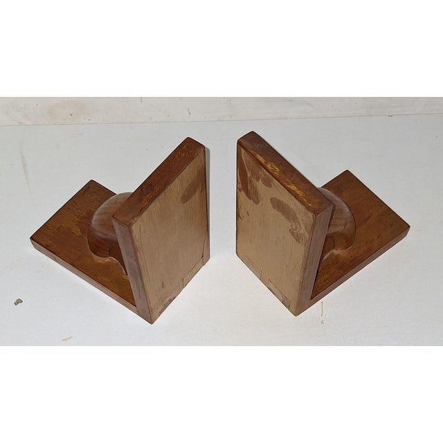 Art Deco German Bookends in Elm Wood, 1930s, Set of 2 For Sale - Image 3 of 5