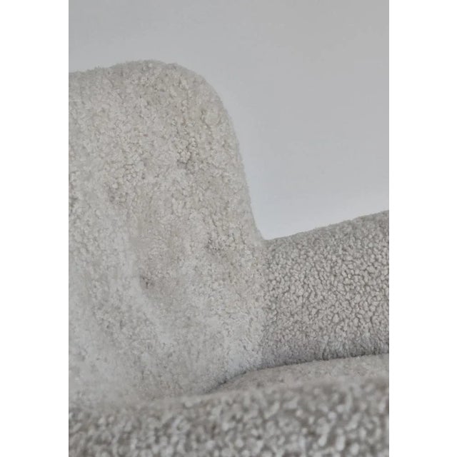 Scandinavian Modern Model FH-1669 Easy Chairs in Sheepskin by Fritz Hansen, 1940s, Set of 2 For Sale - Image 11 of 18