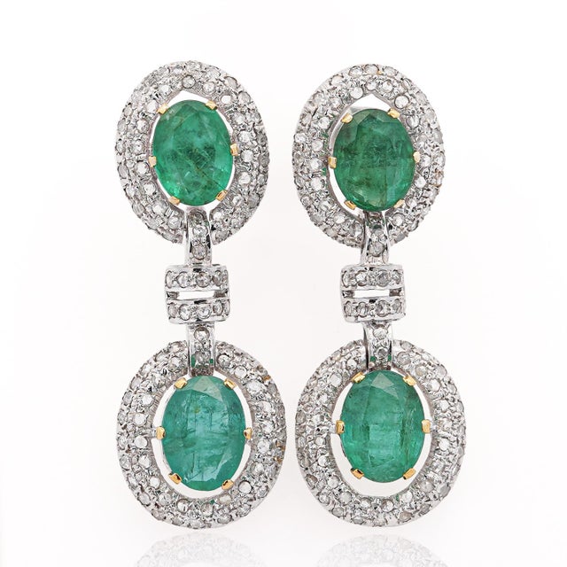 32 Carat Emerald and Rose-Cut Diamond Necklace & Earring Set in 18k Gold For Sale In Miami - Image 6 of 10